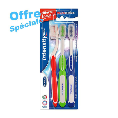 3 Intensity White Toothbrushes - Medium