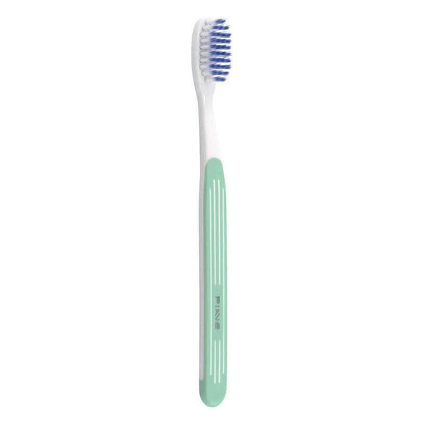 brosse-a-dents-gencive-silver-care-experience-verte